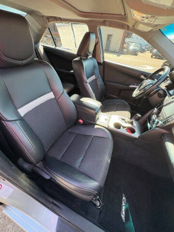 2012 Toyota Camry SE