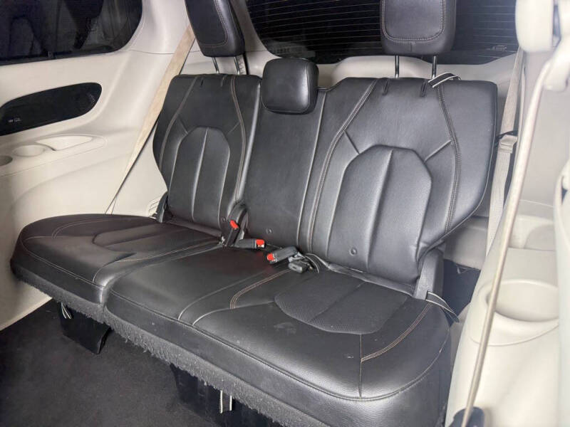 2018 Chrysler Pacifica Touring L