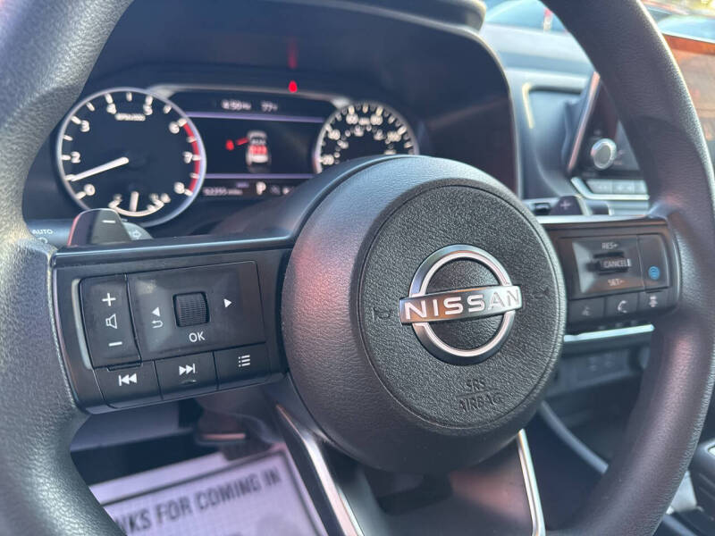 2024 Nissan Rogue SV