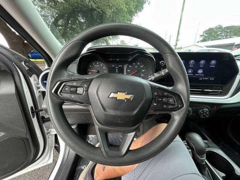 2024 Chevrolet Trax LS