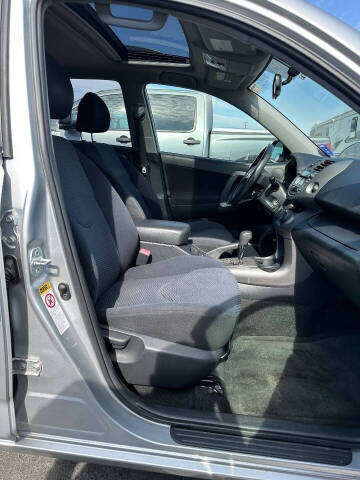 2007 Toyota RAV4 Sport