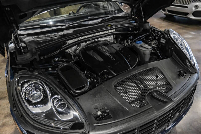 2018 Porsche Macan