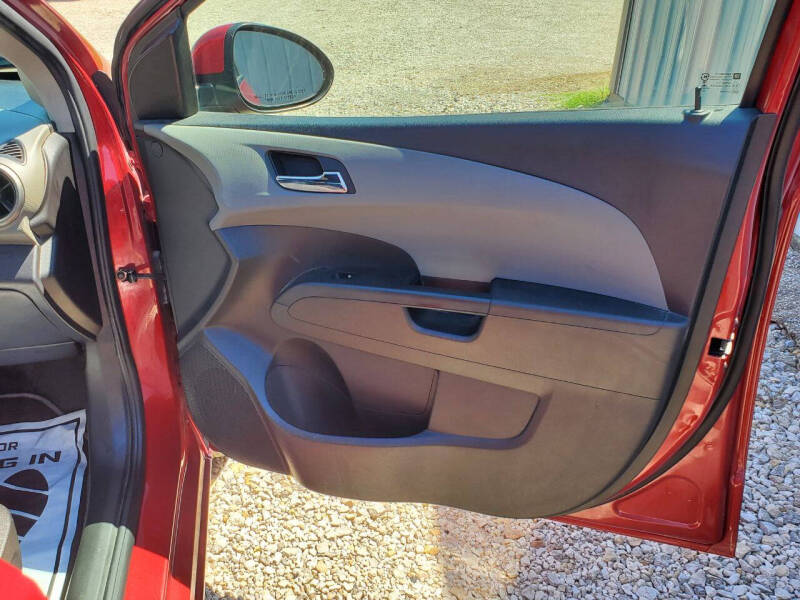 2015 Chevrolet Sonic LT Auto