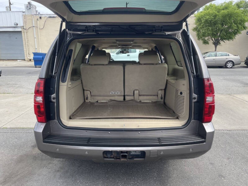 2013 Chevrolet Suburban LT