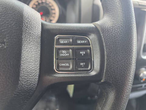 2017 RAM 1500 Express