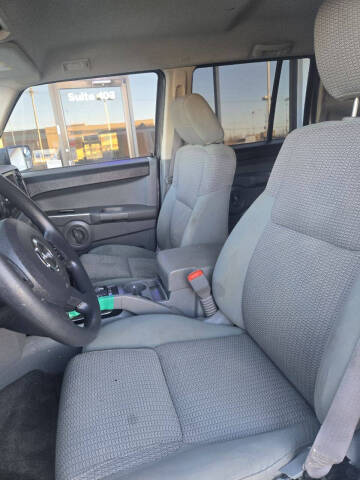 2007 Jeep Commander Sport