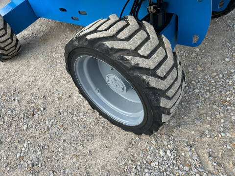 2015 Genie S-65 Boom / Manlift