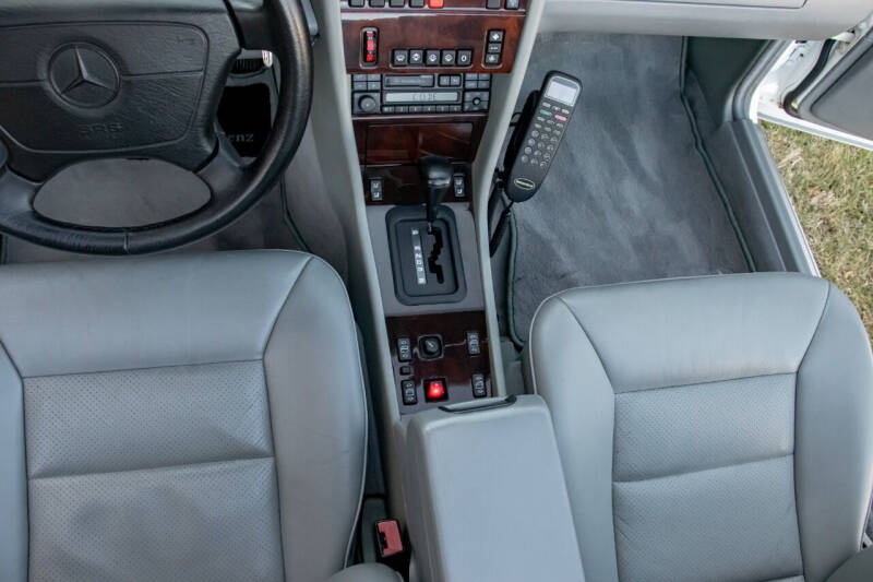 1995 Mercedes-Benz E-Class E 320