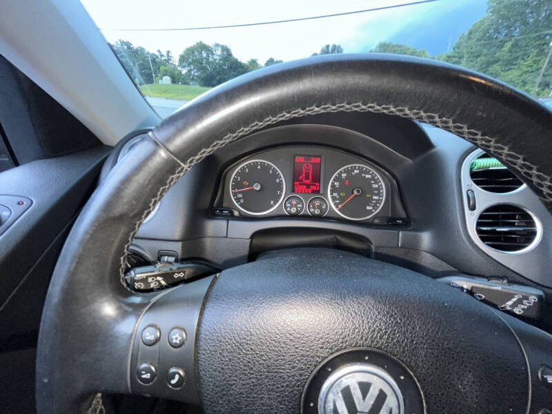 2009 Volkswagen Tiguan SE