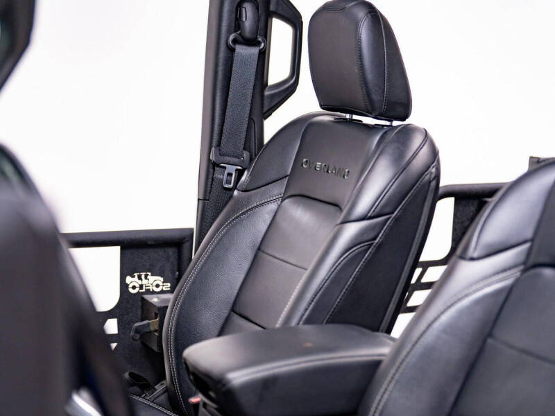 2021 Jeep Gladiator Overland