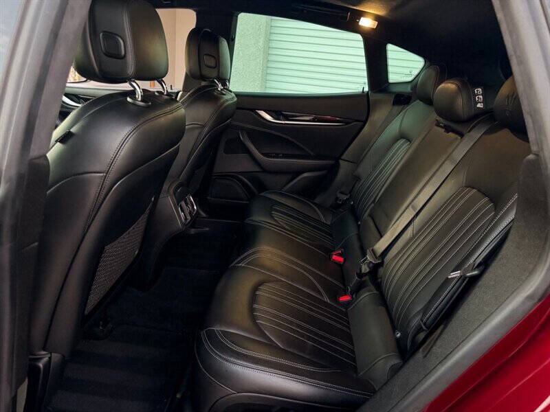 2017 Maserati Levante S