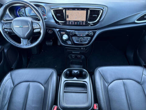 2020 Chrysler Pacifica Hybrid