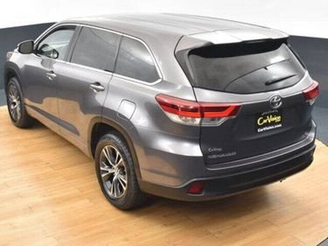 2018 Toyota Highlander LE