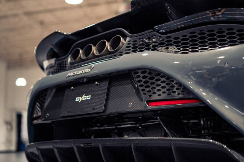 2021 McLaren 765LT
