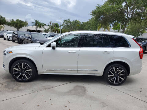 2024 Volvo XC90 B6 Ultimate Bright Theme 6P