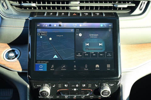 2022 Jeep Grand Cherokee Summit