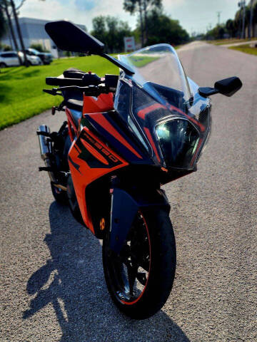 2022 KTM RC 390