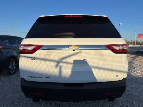 2018 Chevrolet Traverse LT Cloth