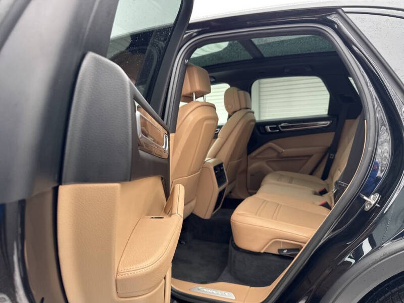 2022 Porsche Cayenne