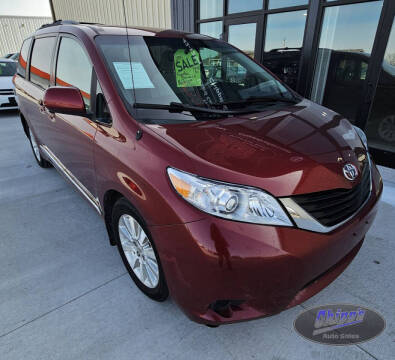 2011 Toyota Sienna LE