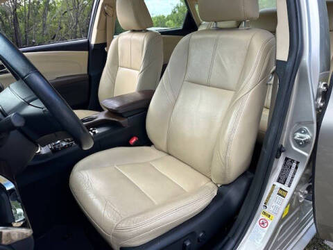 2013 Toyota Avalon XLE Premium