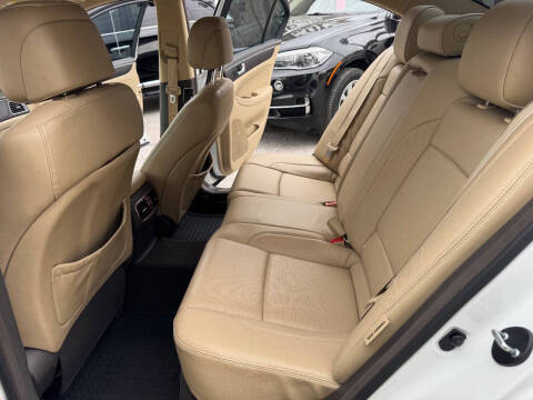 2012 Hyundai Genesis 3.8L V6