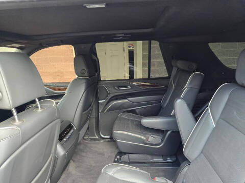 2022 Cadillac Escalade Premium Luxury