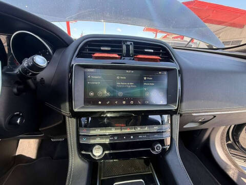 2020 Jaguar F-PACE S