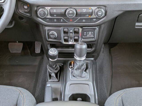 2026 Jeep Gladiator Sport S