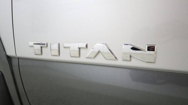 2017 Nissan Titan