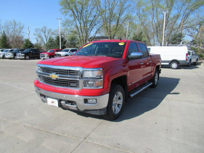 2014 Chevrolet Silverado 1500 for sale at Aztec Motors in Des Moines IA