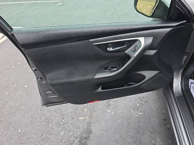 2015 Nissan Altima 2.5 SV