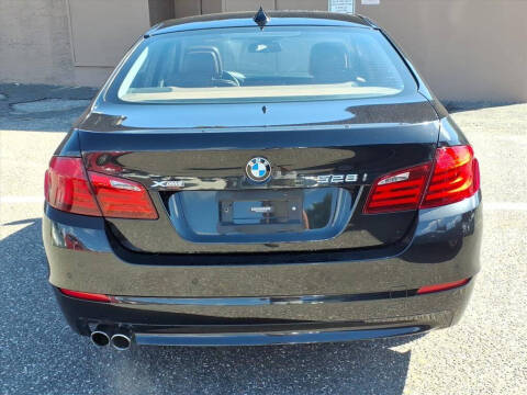 2013 BMW 5 Series 528i xDrive