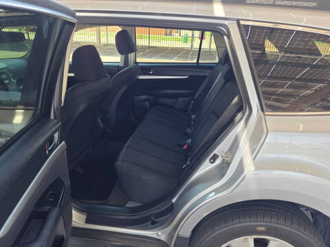 2012 Subaru Outback 2.5i Premium