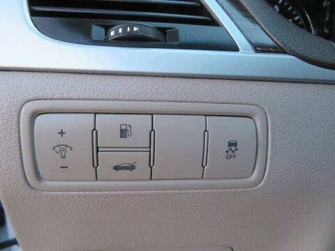 2015 Hyundai Genesis