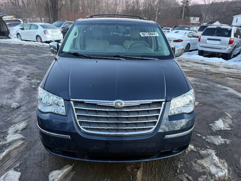 2008 Chrysler Town and Country Limited