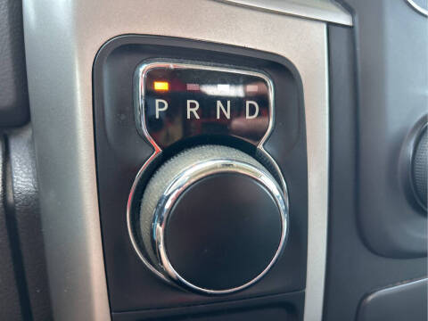 2020 RAM 1500 Classic SLT