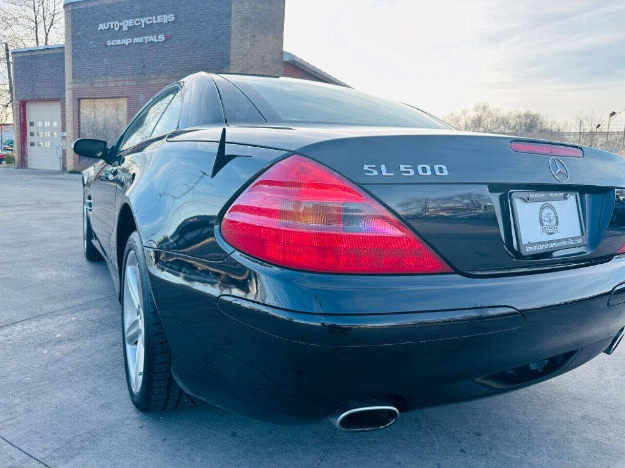 2005 Mercedes-Benz SL-Class for sale at American Dream Motors in Winchester, VA