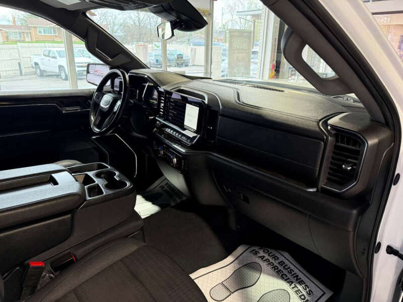 2024 GMC Sierra 1500