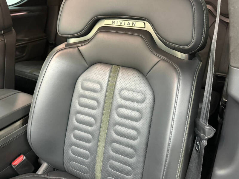 2022 Rivian R1T Launch Edition