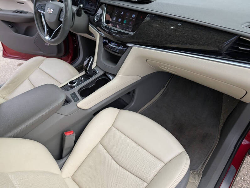 2021 Cadillac XT6 Premium Luxury