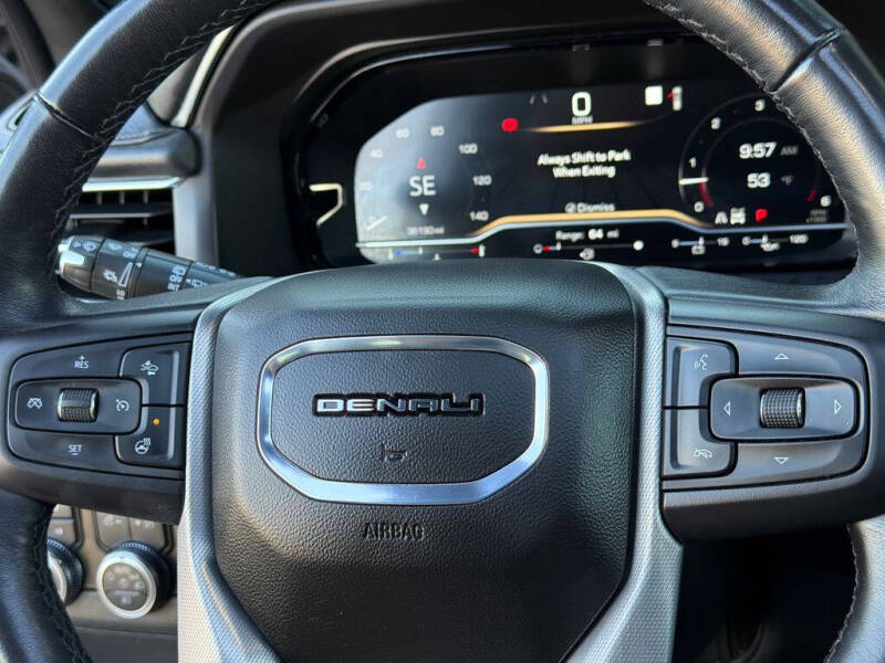 2022 GMC Yukon Denali