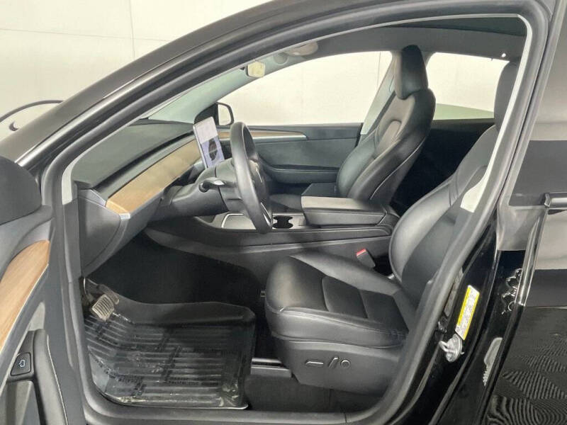 2024 Tesla Model Y Long Range