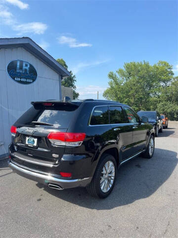 2018 Jeep Grand Cherokee Summit