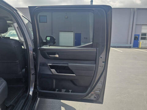 2022 Toyota Tundra Limited HV