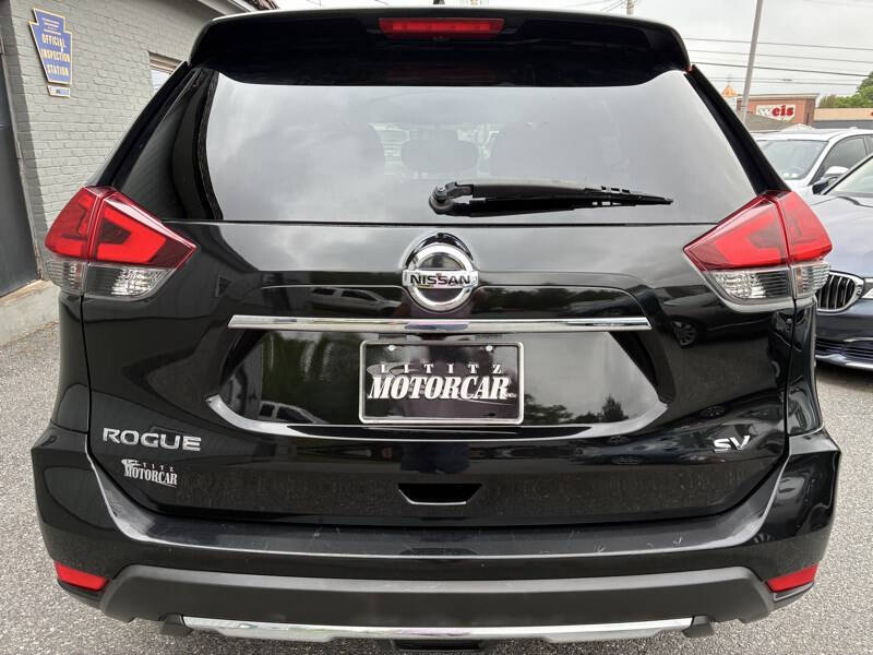 2018 Nissan Rogue SV