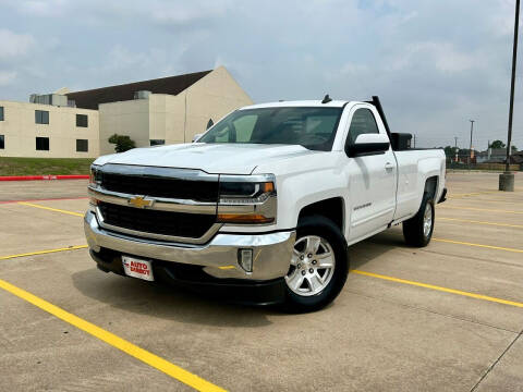 2017 Chevrolet Silverado 1500 for sale at AUTO DIRECT Bellaire in Houston TX