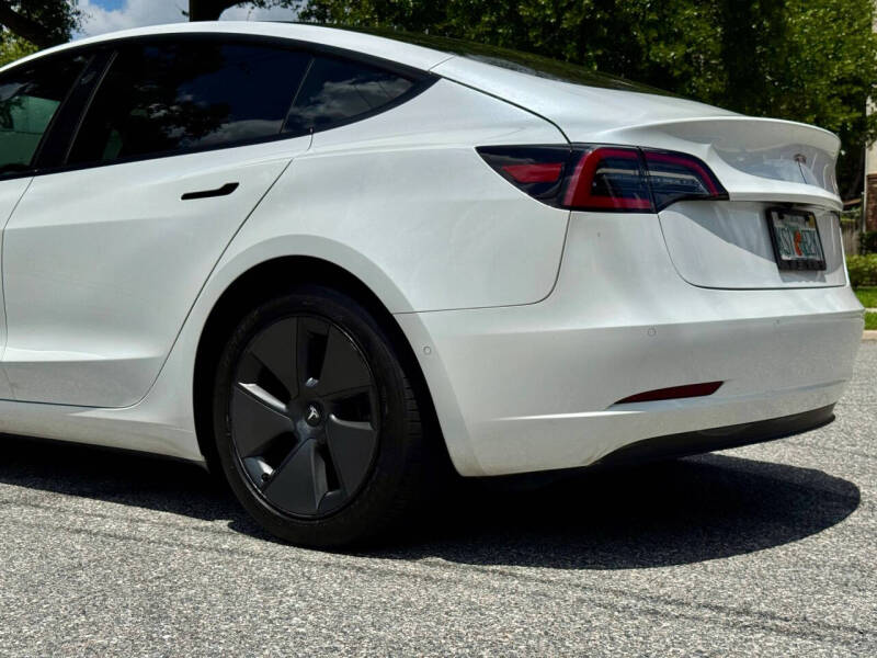 2021 Tesla Model 3 Standard Range Plus