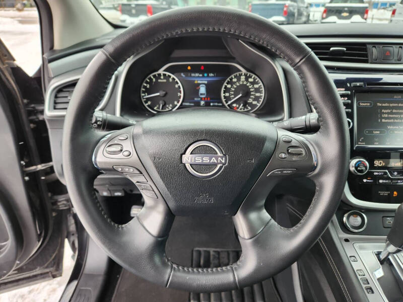 2023 Nissan Murano SV