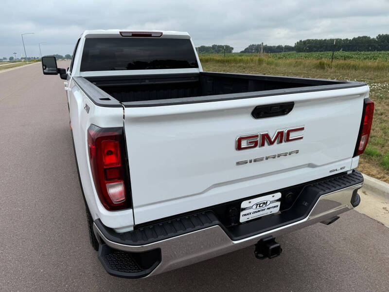 2025 GMC Sierra 3500HD SLE